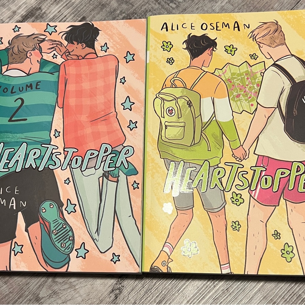 Heartstopper Graphic Novels Volume 2 & 3